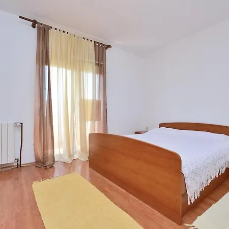 Vlasici 12766a Διαμέρισμα Povljana
